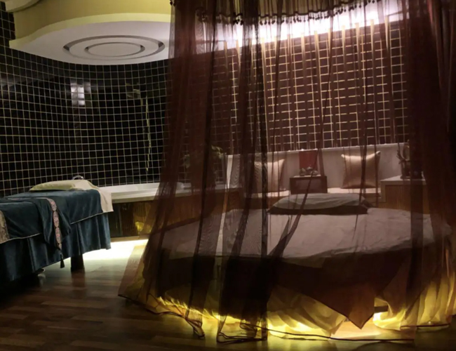 佛山比较不错的男士养生保健水疗会馆推荐，这家会所手法精湛,非常给力